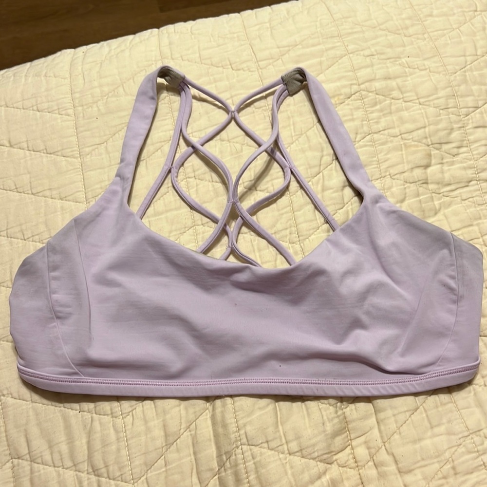 Lululemon sports bra size 8